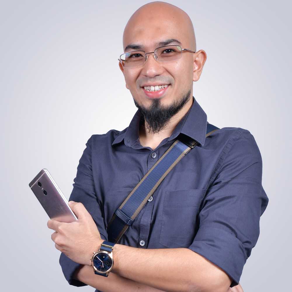Associate Professor. Dr. Mohd Yuhyi bin Mohd Tadza